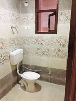 2 BHK 634 Sq.ft. Apartment for Rent in Raja Bazar, Kolkata