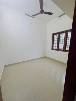 2 BHK 538 Sq.ft. Apartment for Rent in Chingrighata, Kolkata