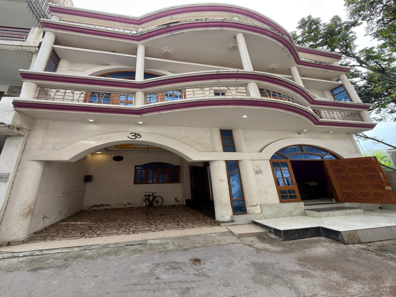  2151 Sq.ft. Commercial Land for Sale in Amar Shaheed Path, Lucknow