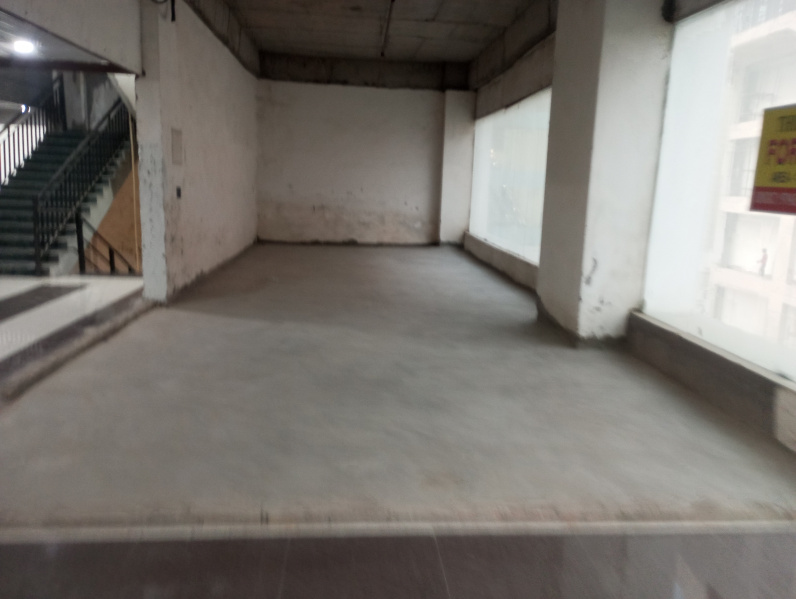  1573 Sq.ft. Commercial Shop for Sale in Amar Shaheed Path, Lucknow
