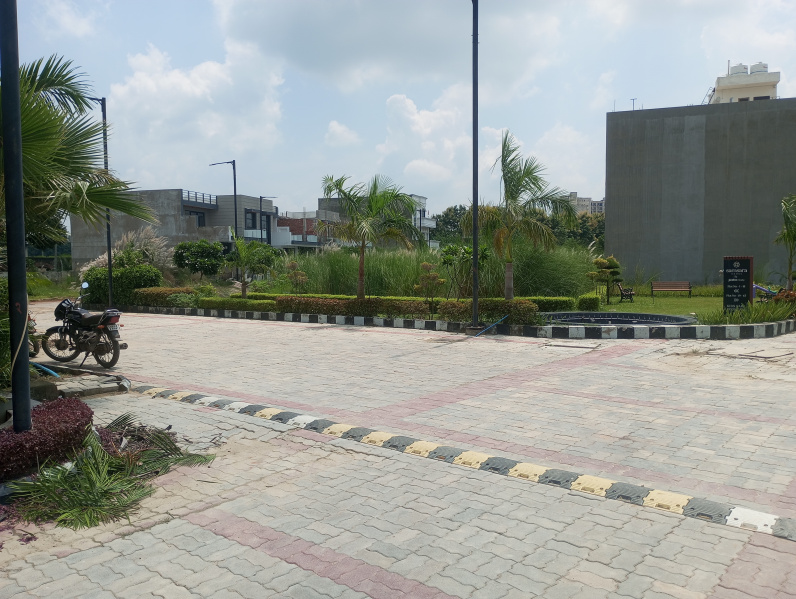  2338 Sq.ft. Residential Plot for Sale in Sushant Golf City, Lucknow