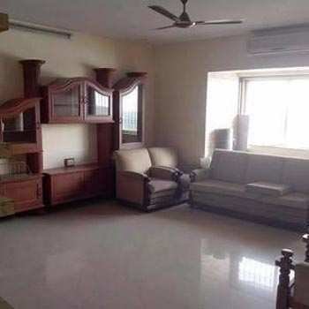 2 BHK Residential Apartment 1125 Sq.ft. for Sale in G. T. Road, Ghaziabad