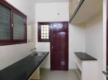 2 BHK Flat for Rent in Beleghata, Kolkata