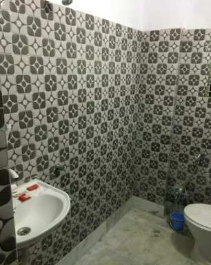 2 BHK Flat for Rent in Beleghata, Kolkata