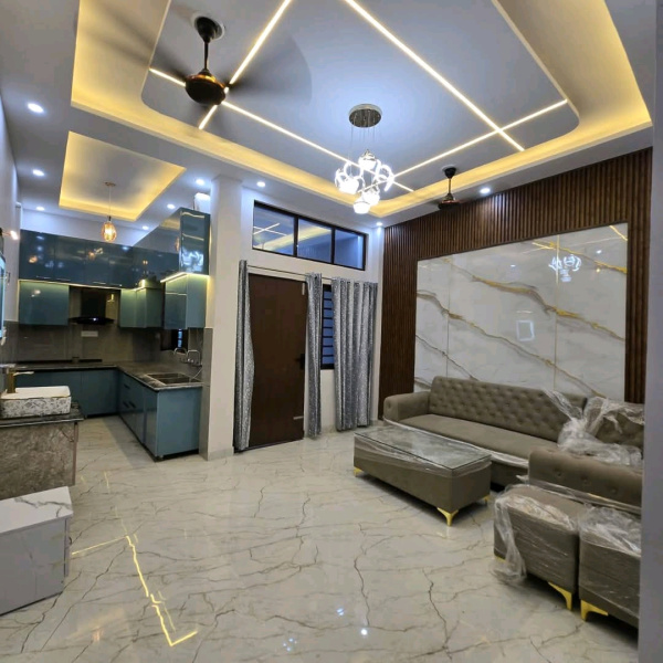 2 BHK 999 Sq.ft. House for Sale in Madhu Nagar, Agra