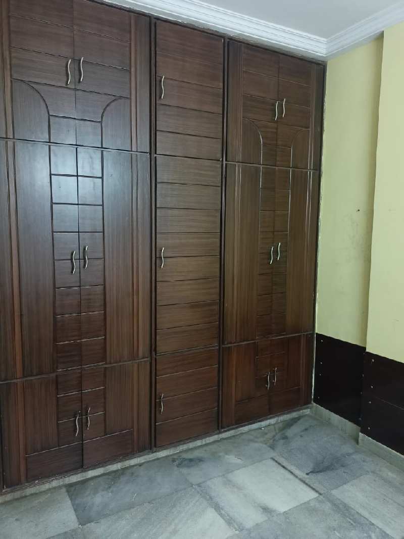 3 BHK Apartment 1800 Sq.ft. for Rent in Currency Nagar, Vijayawada