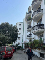 3 BHK Flat for Sale in Lalbagh, Lucknow
