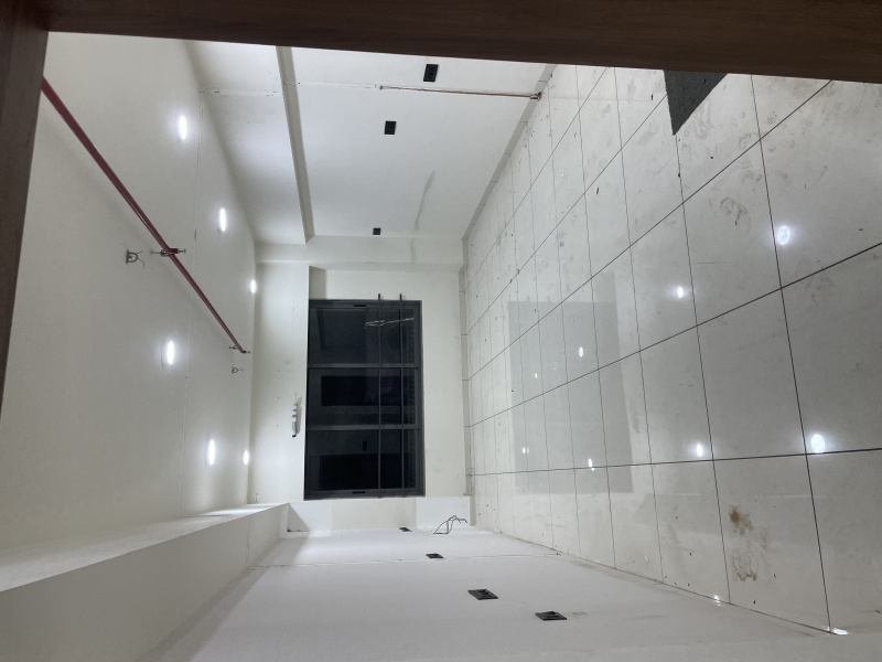  Office Space 325 Sq.ft. for Rent in Maninagar, Ahmedabad