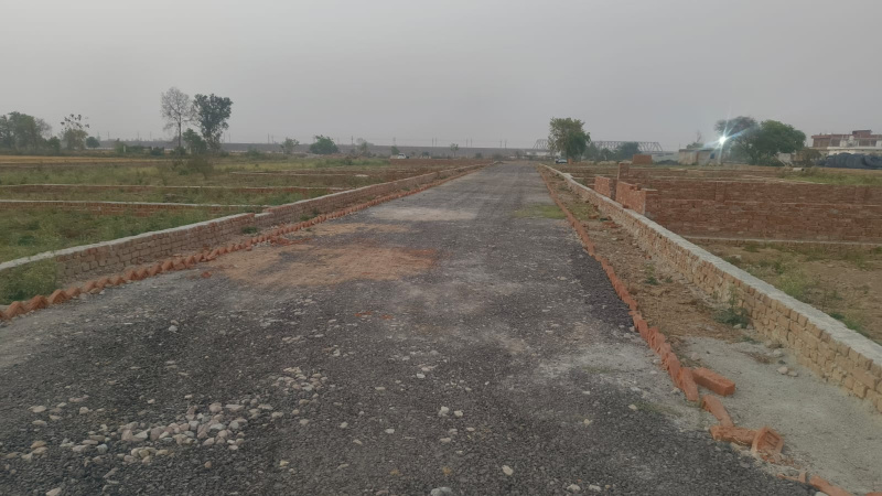  Residential Plot 800 Sq.ft. for Sale in Niyamatabad, Chandauli