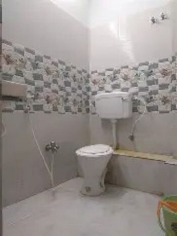 2 BHK Apartment 690 Sq.ft. for Rent in Chingrighata, Kolkata