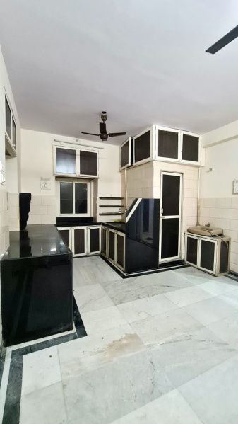 2 BHK Residential Apartment 730 Sq.ft. for Sale in Byculla East, Mumbai