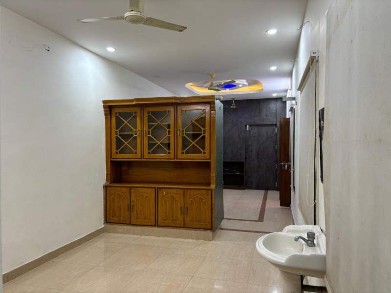  800 Sq.ft. Office Space for Rent in Jaya Prakash Nagar, Vijayawada