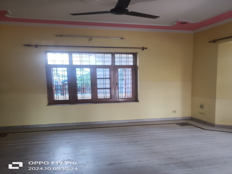 2 BHK Apartment 300 Sq. Yards for Rent in Kargi Chowk, Dehradun