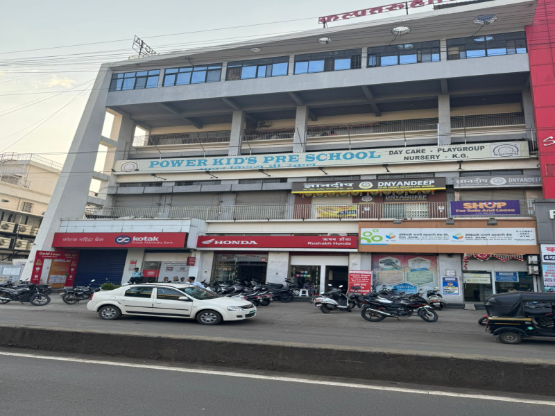  Commercial Shop 3695 Sq.ft. for Rent in Uttam Nagar, Nashik