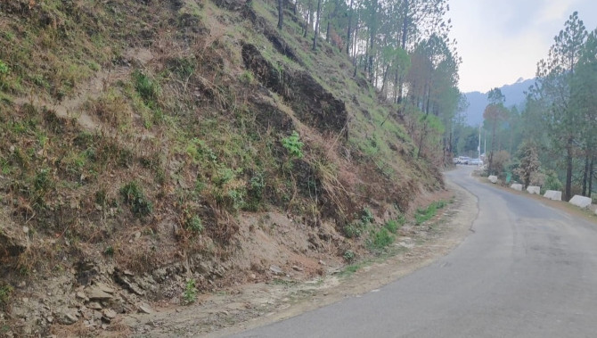  Agricultural Land 25920 Sq.ft. for Sale in Lansdowne, Pauri Garhwal