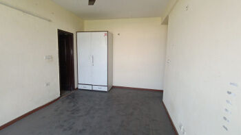 2 BHK Flat for Rent in TDI City Kundli, Sonipat