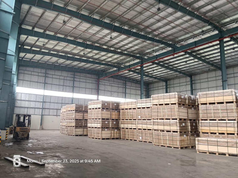  100000 Sq.ft. Warehouse for Rent in Hazira, Surat