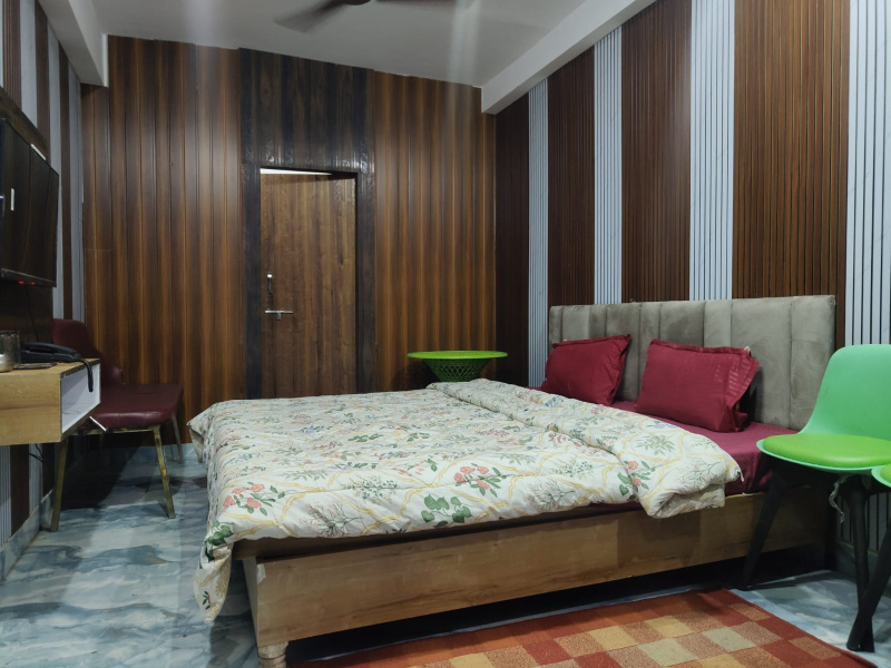  5500 Sq.ft. Hotels for Sale in Cherital, Jabalpur