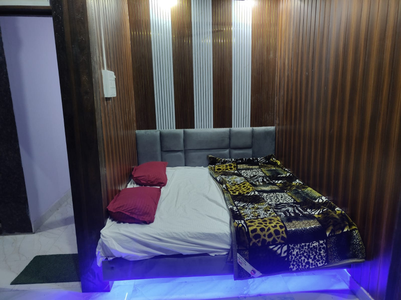  5500 Sq.ft. Hotels for Sale in Cherital, Jabalpur