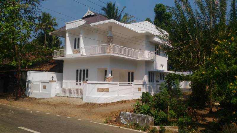 5 BHK House 2200 Sq.ft. for Sale in Chalakudy, Thrissur
