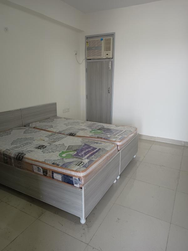  350 Sq.ft. Studio Apartment for PG in Golf Course Ext Road, Gurgaon