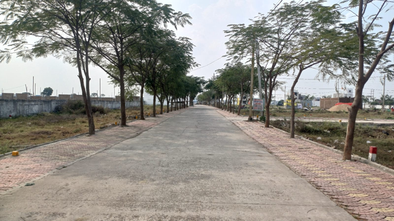  Commercial Land 1200 Sq.ft. for Sale in Ujjain Road, Indore