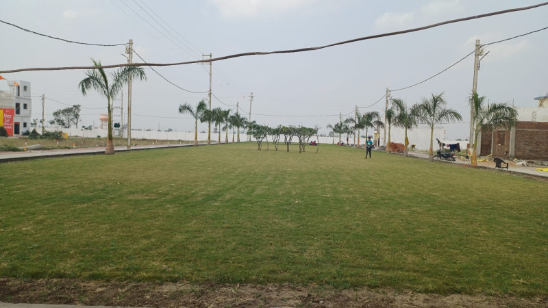  Commercial Land 1200 Sq.ft. for Sale in Ujjain Road, Indore