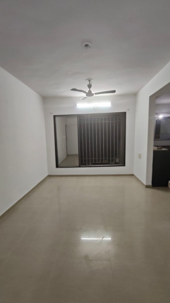 2 BHK Apartment 1200 Sq.ft. for Rent in Althan, Surat