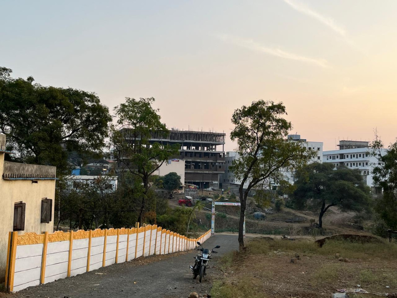  Commercial Land 1000 Sq.ft. for Sale in Ranjangaon, Pune