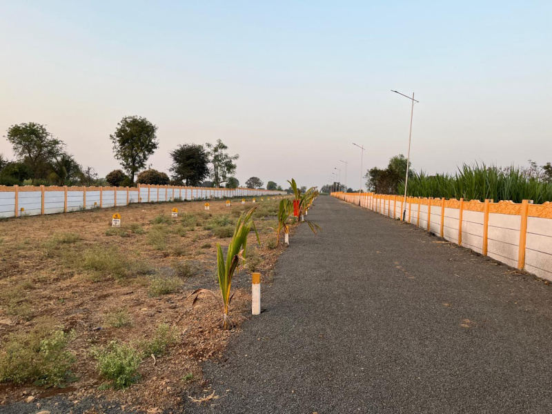  Commercial Land 1000 Sq.ft. for Sale in Ranjangaon, Pune