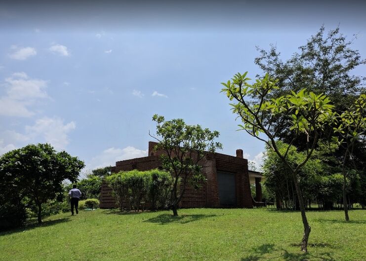 1 RK Farm House 1 Acre for Sale in Sohna, Gurgaon