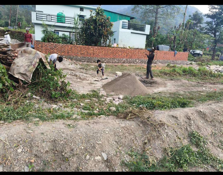  Residential Plot 200 Sq. Yards for Sale in Sahastradhara