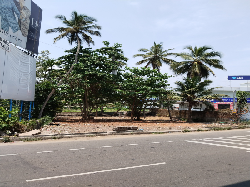 Commercial Land 17 Cent for Sale in Chacka, Thiruvananthapuram