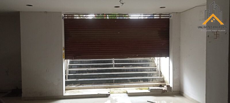  Warehouse 1850 Sq.ft. for Rent in Gomti Nagar Extension, Lucknow