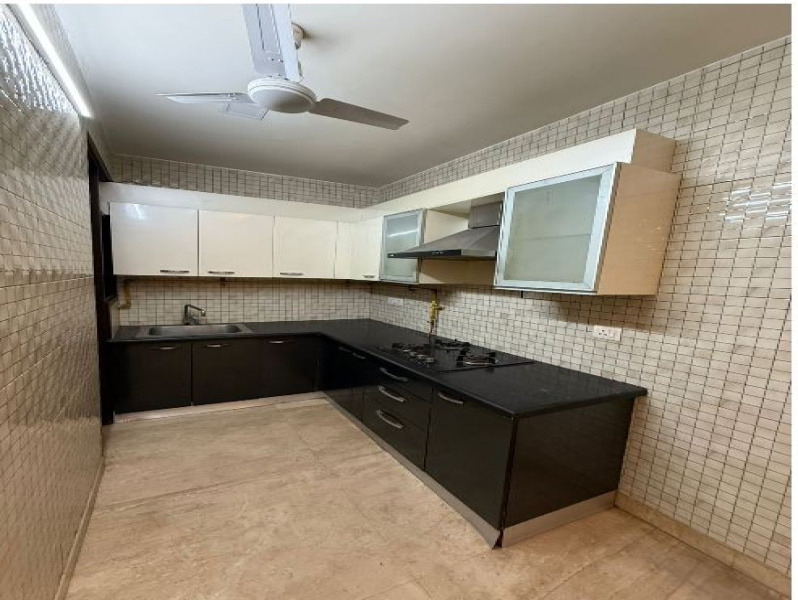 2 BHK 100 Sq. Yards Apartment for Sale in Lajpat Nagar, Delhi