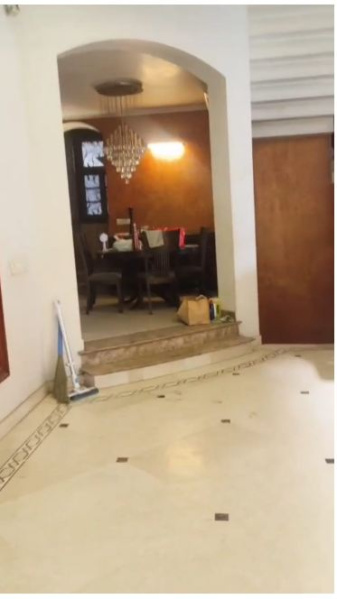 6 BHK 600 Sq. Yards House for Sale in Model Town, Delhi