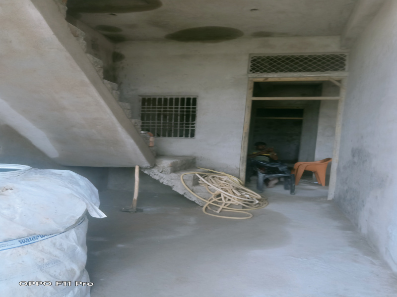 2 BHK House 800 Sq.ft. for Sale in Purani Chhawani, Gwalior, 