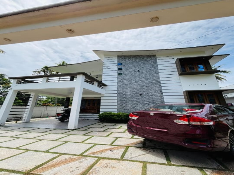 4 BHK House 2940 Sq.ft. for Sale in Kayamkulam, Alappuzha