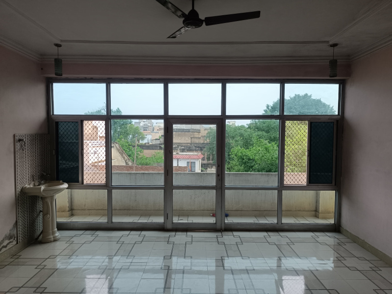  1350 Sq.ft. Office Space for Rent in Sardarshahar, Churu