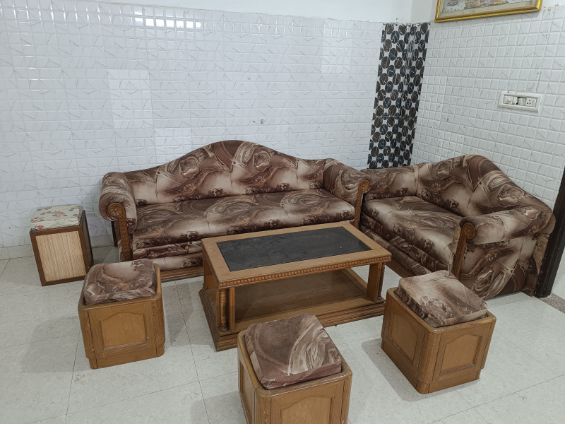  1350 Sq.ft. Office Space for Rent in Sardarshahar, Churu