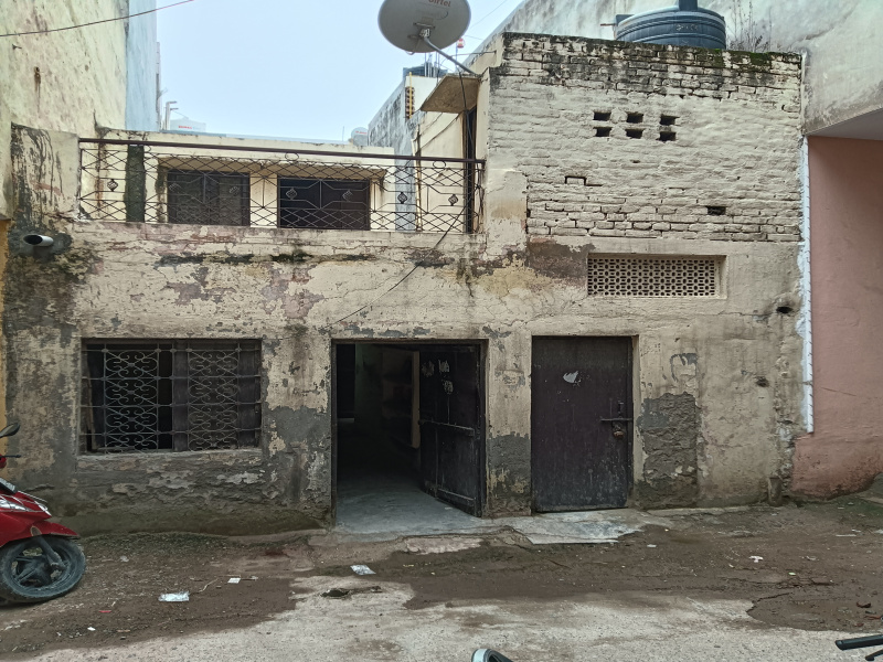  Residential Plot 450 Sq.ft. for Sale in Surakhpur, Najafgarh, Delhi