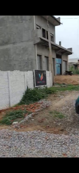  Residential Plot 200 Sq. Yards for Sale in Yamuna Expressway, Greater Noida