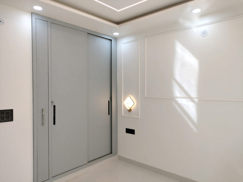 3 BHK Builder Floor 1095 Sq.ft. for Sale in Sector 8 Dwarka, Delhi