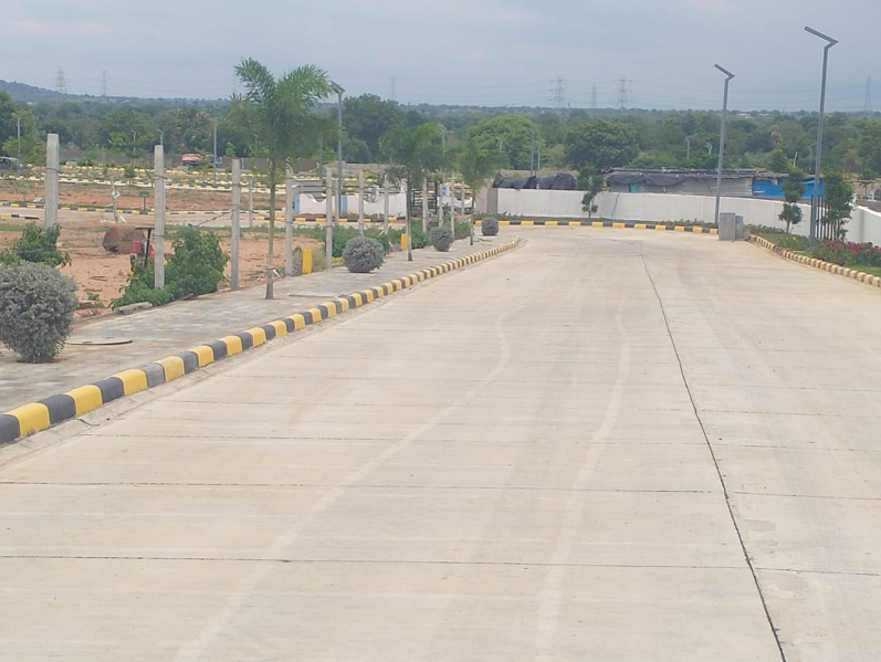  200 Sq. Yards Residential Plot for Sale in Kandlakoya, Hyderabad