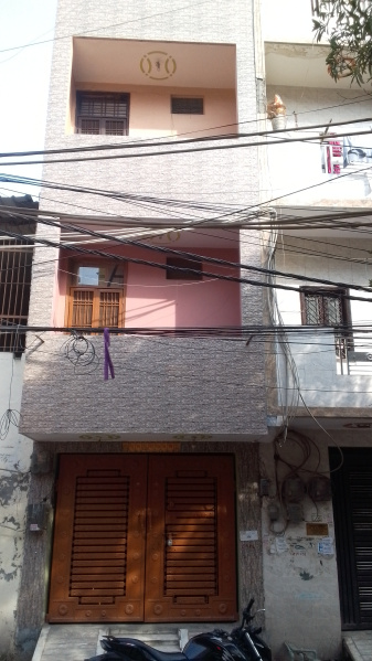 5 BHK 83 Sq. Yards House for Sale in Anarkali Colony, Krishna Nagar, Delhi