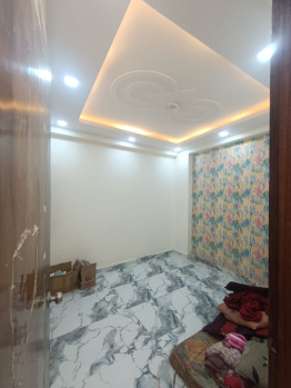 3 BHK Builder Floor for Sale in Sector 73 Noida