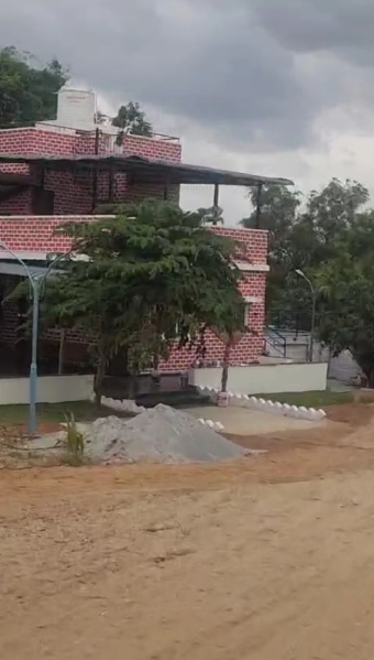  Guest House 2 Acre for Sale in Shoolagiri, Hosur