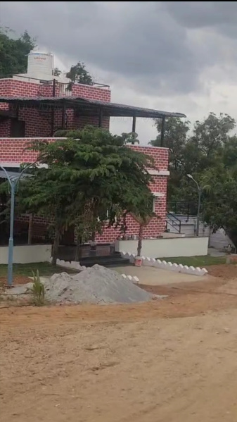  117720 Sq.ft. Agricultural/Farm Land for Sale in Shoolagiri, Hosur