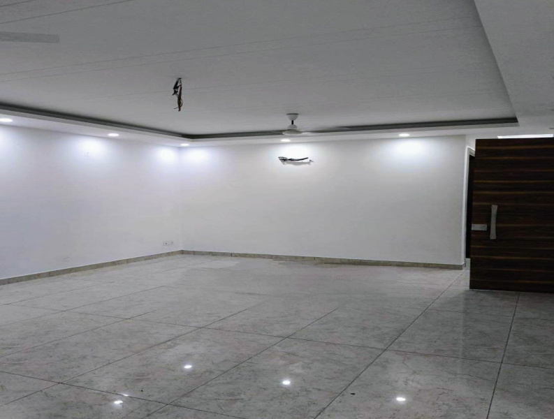 Warehouse 1500 Sq.ft. for Rent in Block J Sector 41,