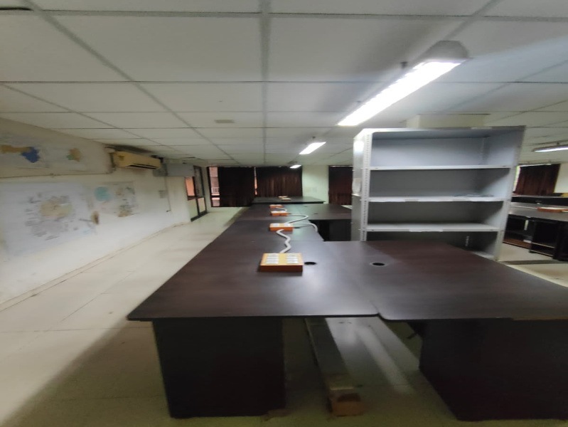 2440 Sq.ft. Office Space for Rent in Bhat Circle, Ahmedabad (REI1198962)